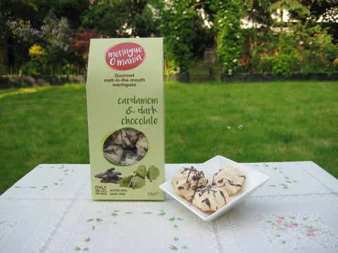 Gourmet Bitesize Meringues with spices or herb extracts