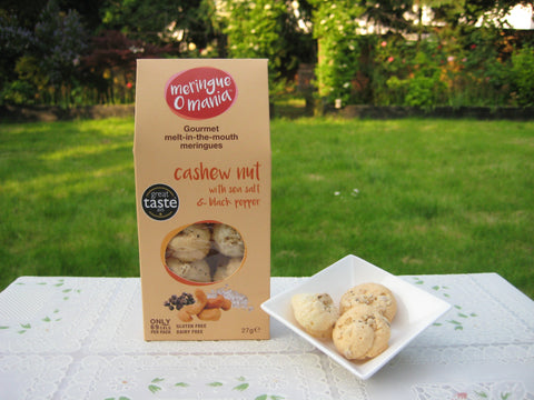 Gourmet Bitesize Meringues with Nuts